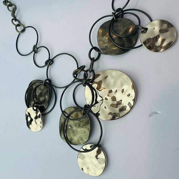 Paparazzi Hammered Metal Disc Statement Necklace Set • Antique Brass & Gold Tone - Picture 4 of 4